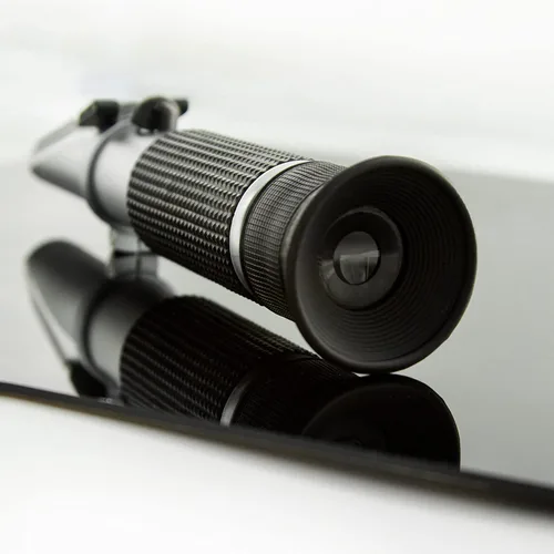 Miniatura 4 de Refractómetro de salinidad para acuario de agua de mar y pesca marina 0-100 PPT - Doble escala (1.0 a 1.070 SG.) - Compensación automática