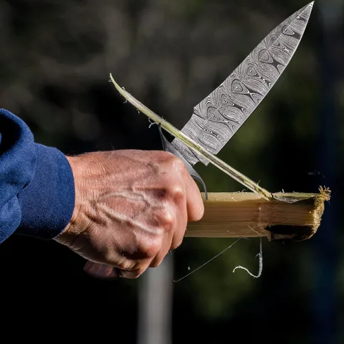 Miniatura 6 de El cuchillo de caza de hoja fija es tu mejor compañero de caza, cuchillo de supervivencia de acero de Damasco forjado a mano con mango de madera