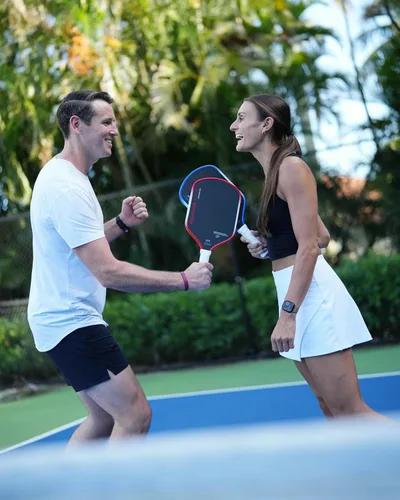 Miniatura 3 de Engage Pursuit Alpha Pro - Paleta de pickleball de 0.555 pulgadas, cara de fibra de carbono cruda, paleta de velocidad alargada de 8.0 onzas