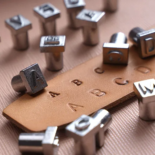 Miniatura 7 de Juego de 26 sellos de letras de metal de artesanía en mayúscula, 1/4 pulgadas (0.236 in) de acero para impresión de letras del alfabeto, herramienta