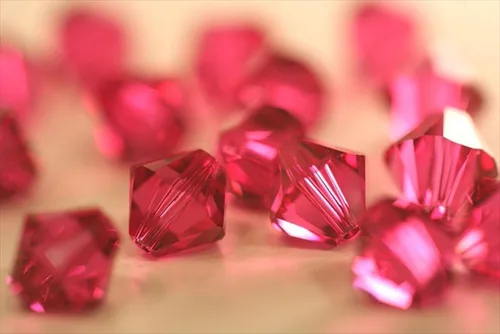 Miniatura 67 de 100 piezas auténticas Preciosa de 3 mm (0,12 pulgadas) cuentas sueltas de cristal bicono facetado pequeño amatista púrpura compatibles con cristales