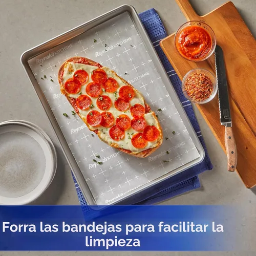 Miniatura 7 de Reynolds Kitchens - Rollo de papel encerado con SmartGrid, 45 pies cuadrados