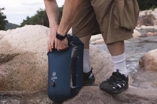 Miniatura 8 de Lavadora portátil con bolsa de lavado – Bolsa seca totalmente impermeable de 15 litros – Lavadora de nailon compacta ligera – Bolsa de lavandería