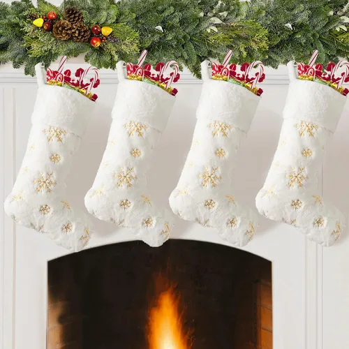 Miniatura 21 de Calcetines negros de piel sintética de Navidad, 1 paquete grande de 22 pulgadas, medias colgantes de felpa negra con nombre personalizado con copos