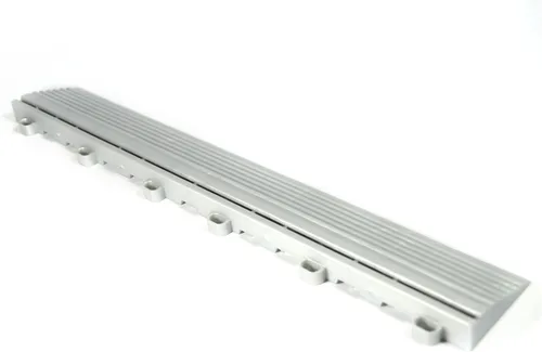 Miniatura 59 de Swisstrax Ribtrax PRO Azulejos Entrelazados para Piso de Garaje, 15.75 x 15.75 Pulgadas, Negro Azabache, Juego de 24 Piezas