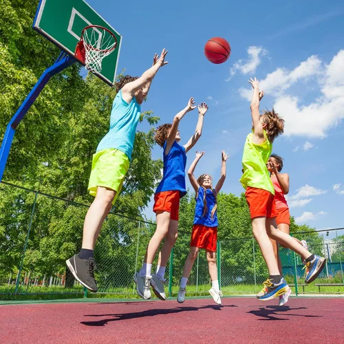 Miniatura 8 de Oleitodh Juego de 40 mini pelotas de baloncesto inflables de 6 pulgadas, juego de baloncesto pequeño de PVC para juegos de aro de puerta, regalos