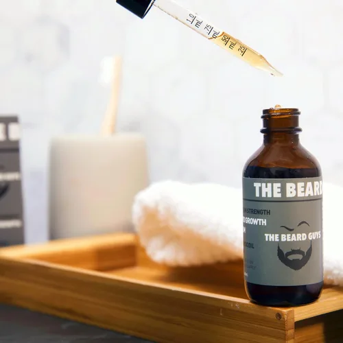Miniatura 7 de Aceite de crecimiento de barba de minoxidil al 5%, 2 onzas