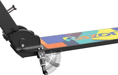 Miniatura 8 de Razor A5 Lux Kick Scooter for Kids Ages 8+ - 8" Urethane Wheels, Aluminum Frame, Anodized Finish Featuring Bold Colors and Graphics, for Riders up