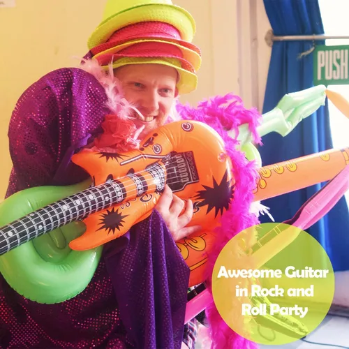 Miniatura 3 de Novelty Place 12 guitarras inflables para niños, 35 pulgadas, guitarras eléctricas inflables de 35 pulgadas, colores surtidos, juguete de guitarra