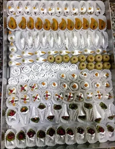 Miniatura 8 de Gold leaf company Hoja de hoja de plata, 99.9% hoja de plata pura Varakh Láminas 50 piezas 5 x 3 pulgadas para dulces Deco, hornear pasteles