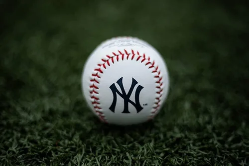 Miniatura 4 de Rawlings Béisbol oficial de la MLB 2026 con logo del equipo Todos los 30 equipos de la MLB disponibles