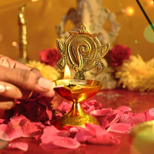 Miniatura 3 de Shankh Diya Deepam Vishnu Diya Shankhu Deepam Lámpara tradicional profunda para Pooja Aarti Templo Mandir Decoración Decoración y Regalo
