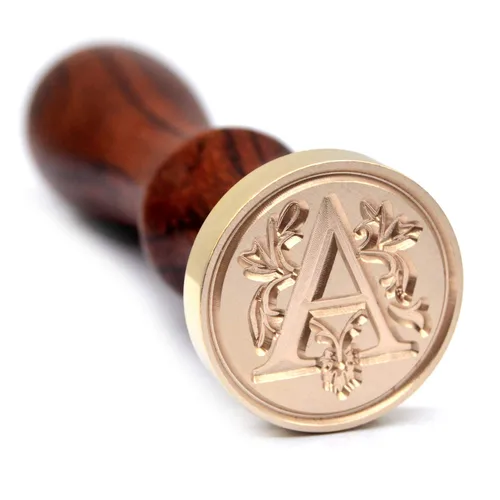 Sello de cera medieval tradicional del alfabeto, mango de madera con cabeza de latón, para tarjeta de Acción de Gracias, sobre, envoltura de regalo,