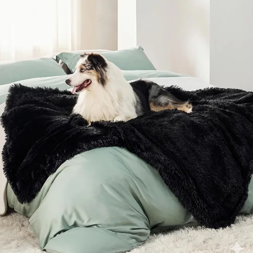 Miniatura 18 de Bedsure Mantas para perros grandes, manta impermeable mullida para perro para protector de sofá y cama, lavable, manta mullida de piel sintética Gris