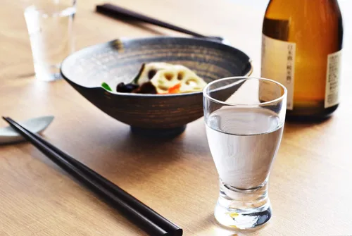 Miniatura 3 de Toyo Sasaki Glass 07603 - Vaso de sake japonés, 2.4 fl oz (2.4 fl oz), fabricado en Japón, apto para lavavajillas, paquete de 6