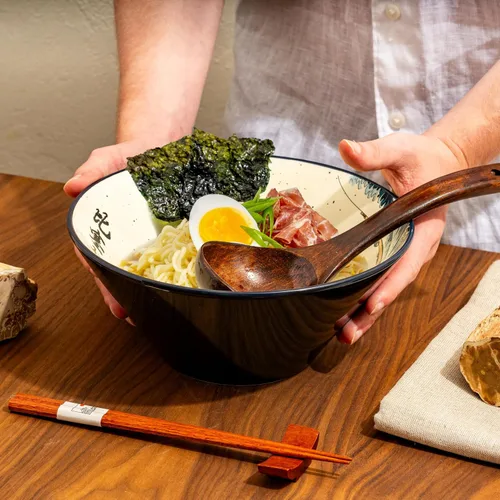 Miniatura 5 de BICETTO Juego de cuencos japoneses para ramen con gran diseño de ola, cuencos de cerámica grandes de 60 onzas, cucharas, palillos para ramen, Pho