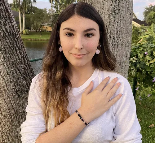 Miniatura 17 de Karelia Creations Pulsera de protección de shungite para niños, idea de graduación 100% auténtica, se adapta a la mayoría de los adolescentes