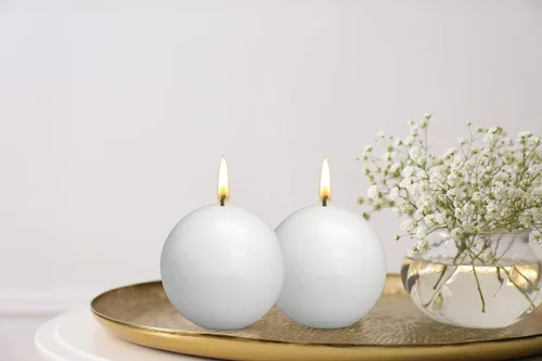 Miniatura 7 de Bolsius Juego de 10 velas de bola blanca sin perfume de 2.75 pulgadas, calidad europea premium, sin goteo y sin humo, ideal para bodas, fiestas