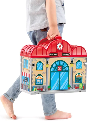 Miniatura 3 de Hape Juego de estación de tren de madera portátil, juego de tren para niños, rieles, estación de tren y personajes, fácil de transportar
