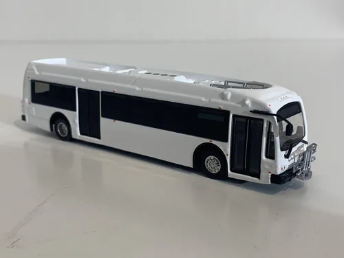Proterra Catalyst ZX5 Autobús fundido a troquel en blanco y blanco y listo para tus propias personalizaciones! Escala 1:87-HO Iconic Replicas Nuevo