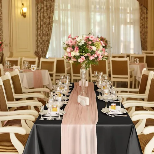 Miniatura 7 de TURSTIN Paquete de 4 manteles de satén negro de 102 x 58 pulgadas, mantel rectangular de seda brillante, tela suave, decoración de mesa para bodas