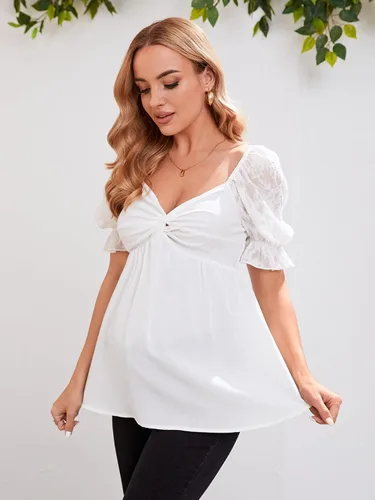 Miniatura 3 de MakeMeChic Blusa de maternidad para mujer, manga abombada, parte delantera torcida, para embarazo, verano, peplum