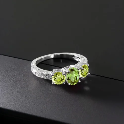 Miniatura 46 de Gem Stone King Anillo de compromiso de 3 piedras preciosas de oro blanco de 10 quilates con piedra natal y diamantes cultivados en laboratorio