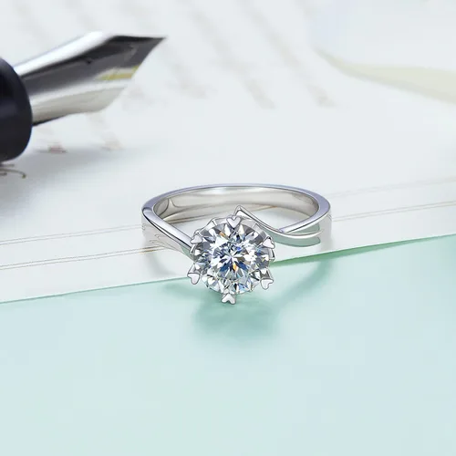 Miniatura 9 de MomentWish Moissanite Rings, Moissanite Silver Rings for Women,D Color VVS1 Simulated Diamond 925 Sterling Silver Solitaire Rings