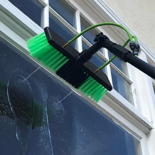 Miniatura 7 de Cepillo de limpieza de panel solar ligero de 24 pies y poste de alimentación de agua, kit de limpiador de ventanas y sistema de limpieza de paneles