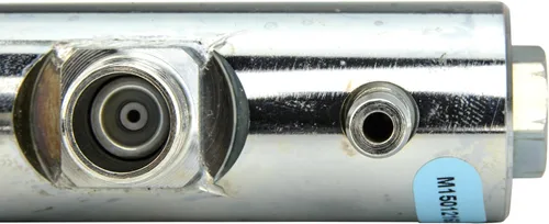 Miniatura 5 de GM Genuine Parts 217-2433 (97361353) Carril del inyector de combustible