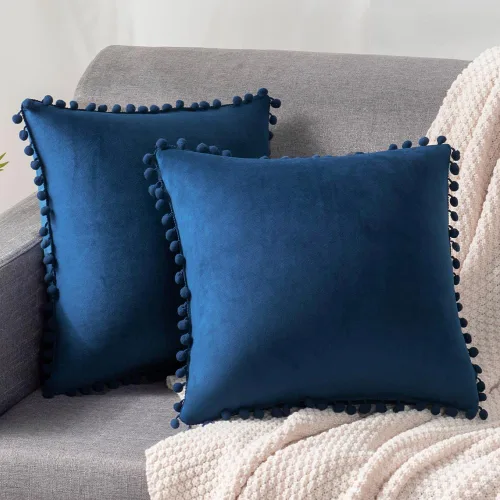 Miniatura 7 de DEZENE 18x18 Fundas de almohada decorativas azul oscuro: Paquete de 2 fundas de almohada suaves con pompones de terciopelo cuadrado para decoración