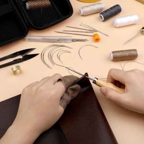 Miniatura 7 de Kit de costura de reparación de tapicería, kit de costura de cuero resistente, kit de trabajo de cuero con 8 hilos de tapicería, agujas de tapicería