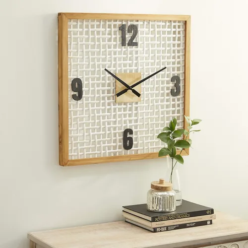 Deco 79 Reloj de pared cuadrado de madera estilo granja, 24 x 2 x 24 pulgadas, color blanco