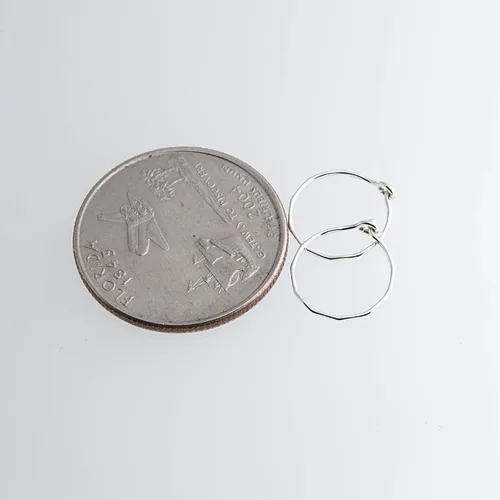 Miniatura 18 de Aretes de plata de ley abiertos para cartílago, tragus, delgados, calibre 22