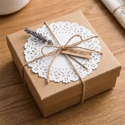 Miniatura 3 de Tapones redondos de encaje de papel blanco – 5 pulgadas; fabricados en Canadá (100)