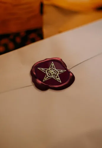 Miniatura 3 de Sello de cera de la Orden de la Estrella Oriental