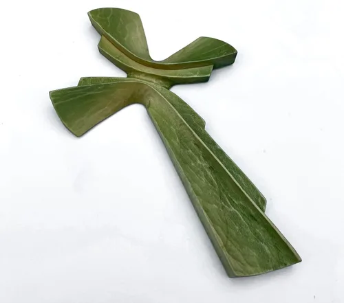 Miniatura 7 de Cruz tallada a mano de madera para decoración de pared, arte de pared de crucifijo grande hecho a mano (11.81 pulgadas, verde)