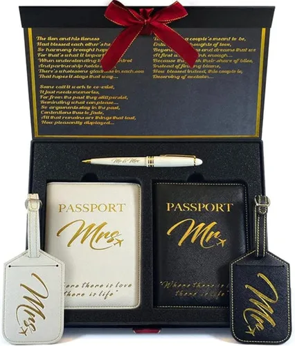 DELUXY Juego de etiquetas de equipaje y soporte para pasaporte de Mr and Mrs Regalos geniales para despedida de soltera, regalos únicos de boda