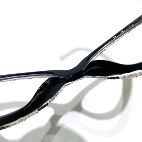 Miniatura 6 de willochra Elegantes gafas de lectura con diamantes de imitación de ojo de gato para mujer, diseño de diamantes de moda, gafas de luz azul