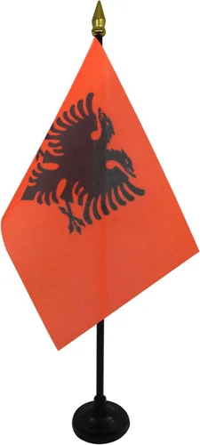 AZ FLAG Bandera de mesa de Albania de 4 x 6 pulgadas - Bandera de escritorio albanesa 5.9 x 3.9 in - Tapa de lanza dorada