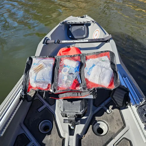 Miniatura 8 de YakAttack Kit de primeros auxilios impermeable para canotaje y kayak con bolsa seca Esenciales de emergencia médica y de supervivencia Equipo