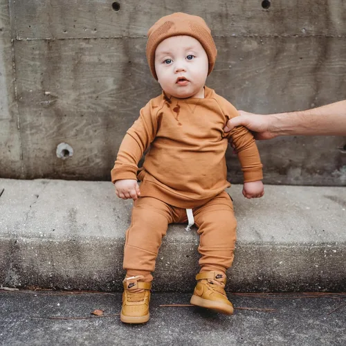 Miniatura 2 de Conjunto de ropa deportiva de manga larga con cuello redondo y pantalones para bebé niño