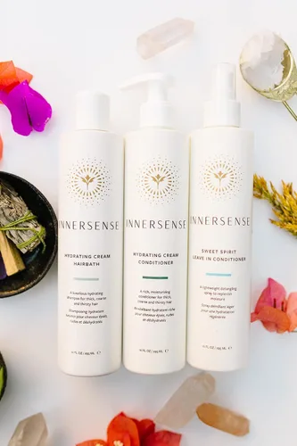 Miniatura 2 de Innersense Organic Beauty - The Hydrate Trio Collection Cuidado del cabello sostenible no tóxico, libre de crueldad animal (tamaño completo)