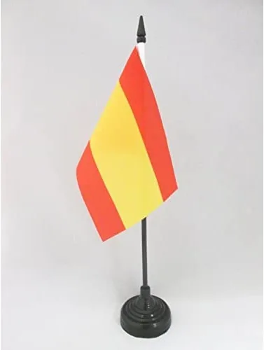 Miniatura 122 de United Kingdon Coat of arms Table Flag 5'' x 8'' - UK - British - England Desk Flag 21 x 14 cm - Black plastic stick and base - AZ FLAG Escudo
