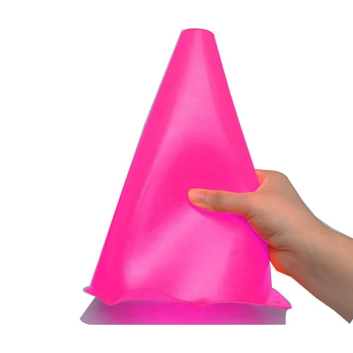 Miniatura 4 de Alyoen Conos de tráfico de 9 pulgadas, conos deportivos de plástico, conos de entrenamiento de fútbol rosa para actividades al aire libre y eventos