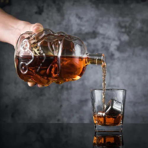 Miniatura 5 de Juego de decantador de whisky transparente creativo, regalos para hombres, carafe destilador de whisky con 4 piedras de whisky y pinza, carafe