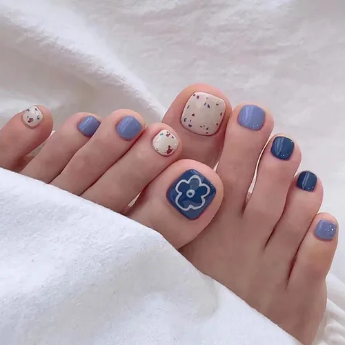 Miniatura 50 de Uñas postizas acrílicas artificiales negras para los dedos de los pies, ataúd a presión con diseños de flores blancas, uñas postizas reutilizables