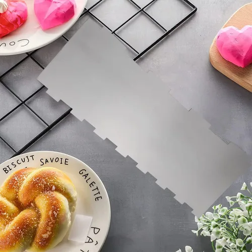 Miniatura 6 de Raspador de acero inoxidable de 8.6 pulgadas para tartas, raspador de metal para nivelador más suave para tartas, peine para decoración de pasteles