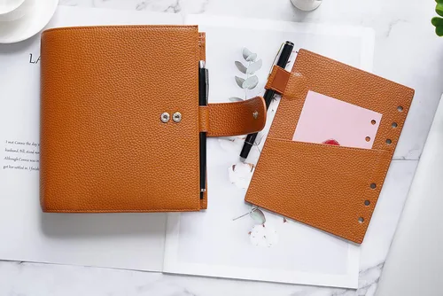 Miniatura 7 de Moterm Planificador de anillos de lujo para todo el personal – Organizador de carpeta de cuero genuino (naranja quemado, anillo de 1.181 in)