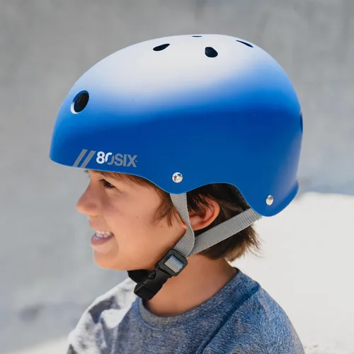 Miniatura 5 de Casco Multideporte Triple Certificado 80Six - Ideal para Bicicleta, Monopatín, Patineta, Patines en Línea y Patinaje en Línea Azul marino mate